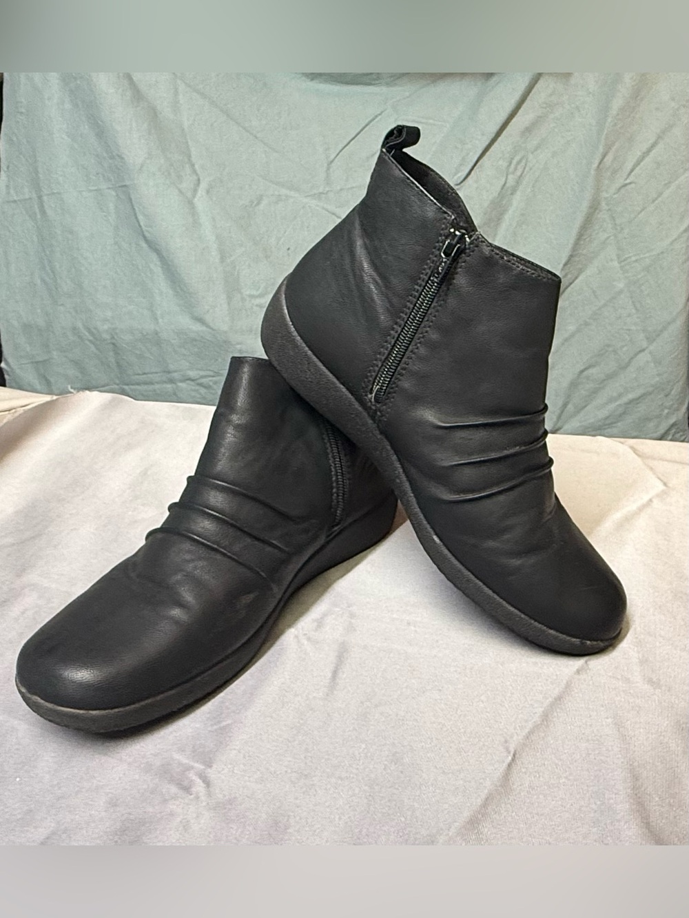 Black Man-Materials Side-Zip Ankle Boots